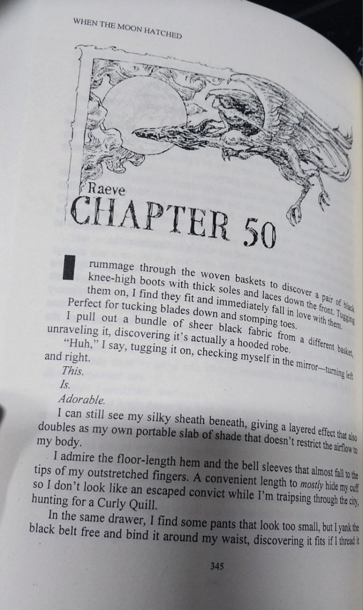 کتاب When The Moon Hatched By Sarah A Parker