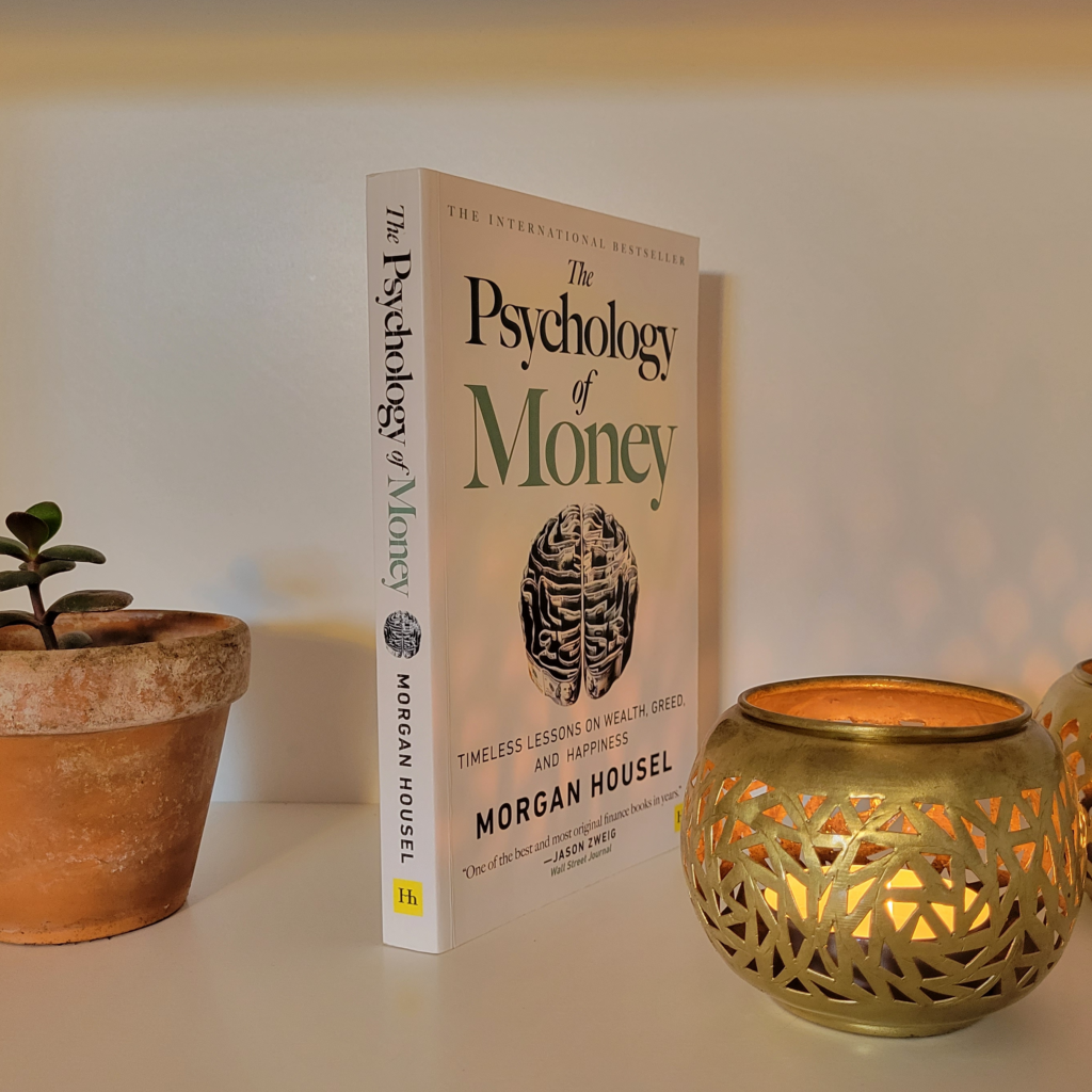  کتاب The Psychology of Money by Morgan Housel