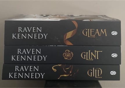 کتاب Glint book 2 by Raven Kennedy